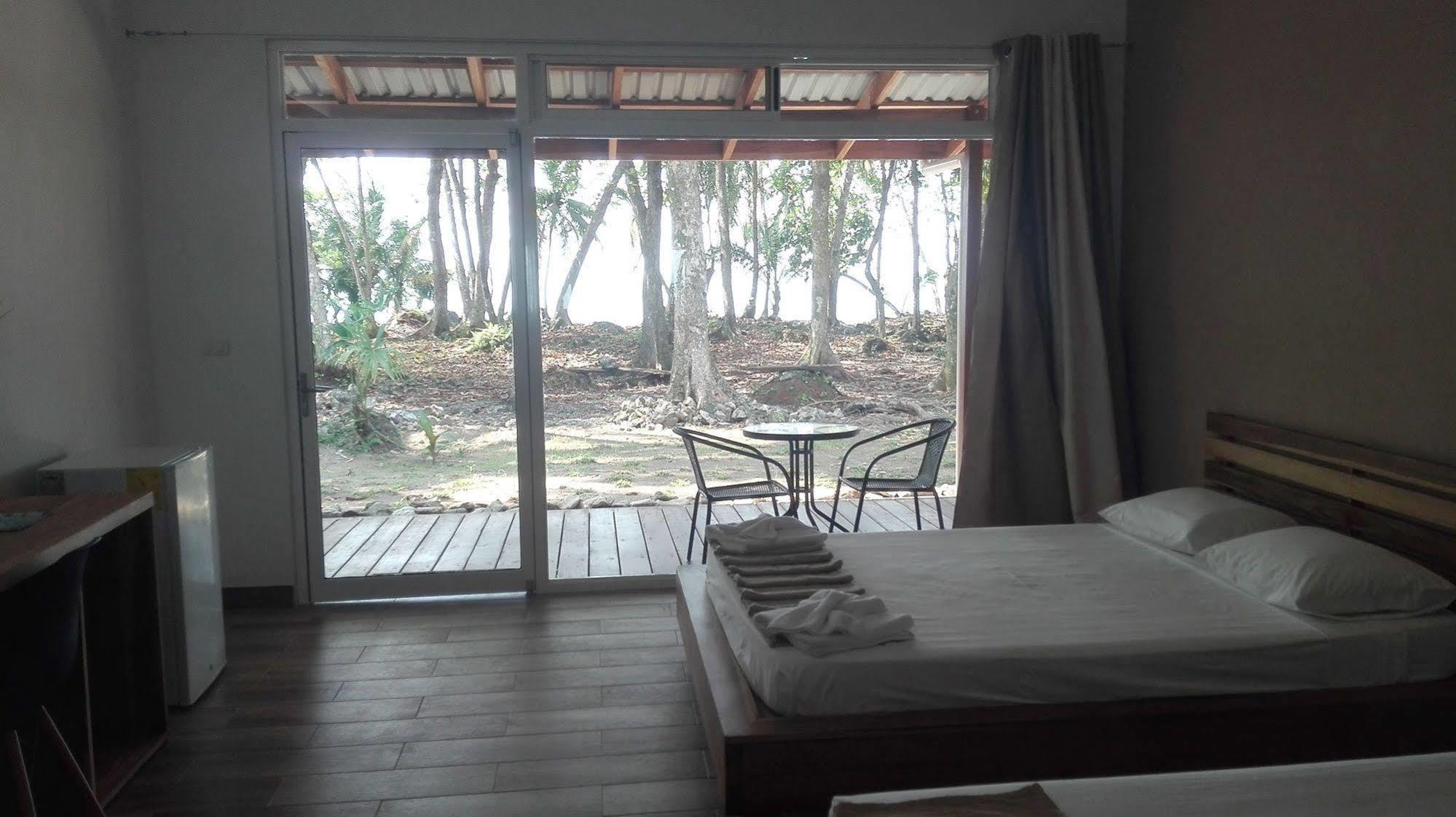 Cahuita Inn 外观 照片
